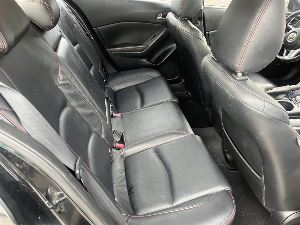 2015 MAZDA MAZDA3