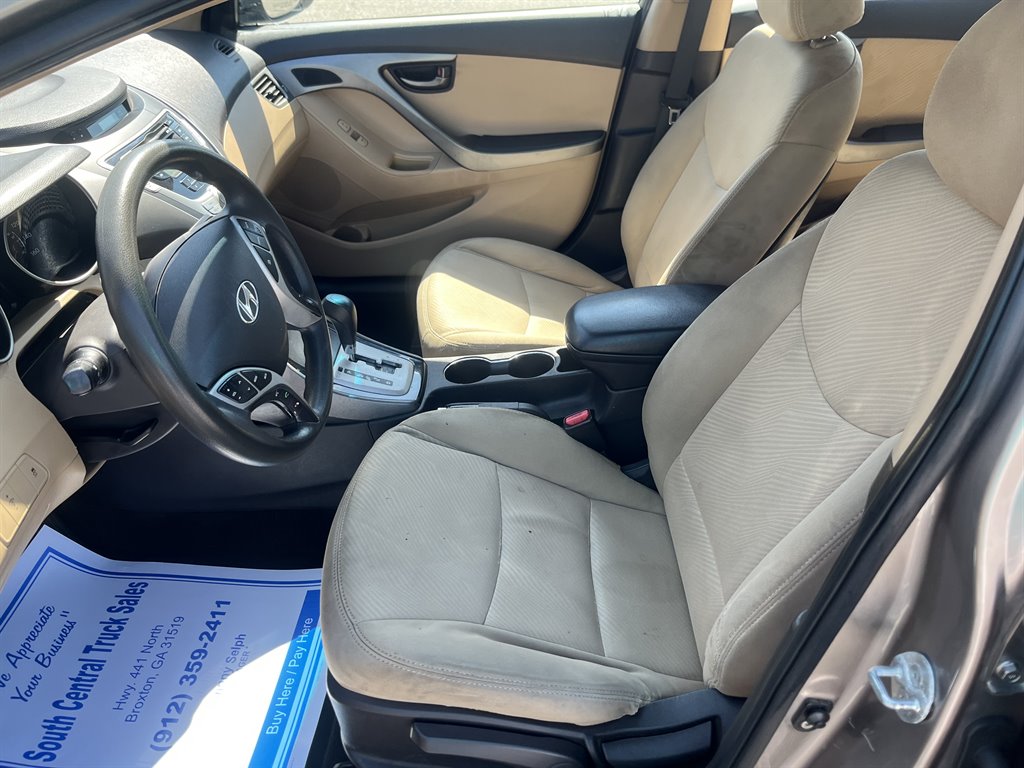 2011 Hyundai Elantra
