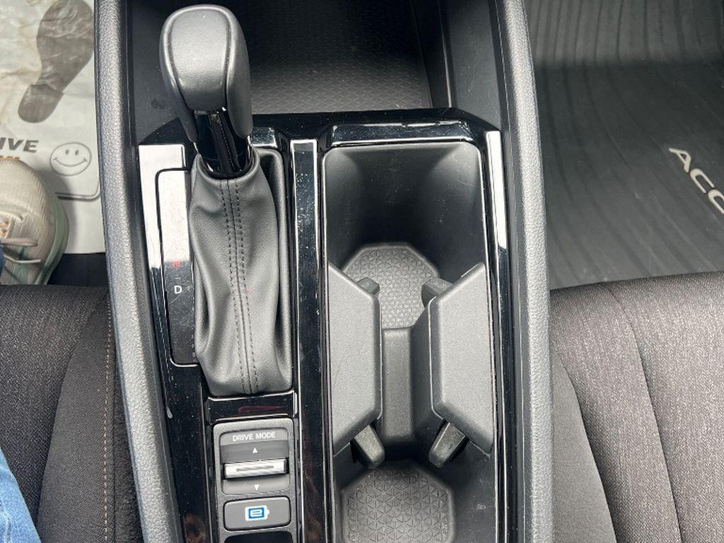 2023 Honda Accord - $27,299