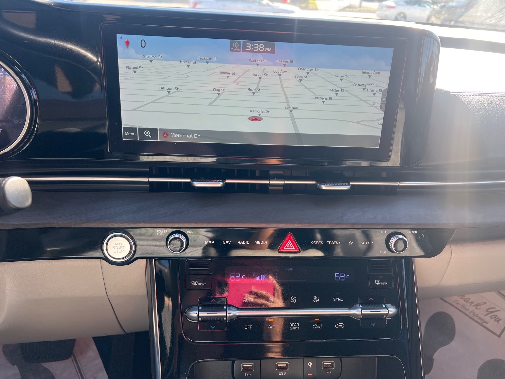 2022 Kia Carnival - $24,794