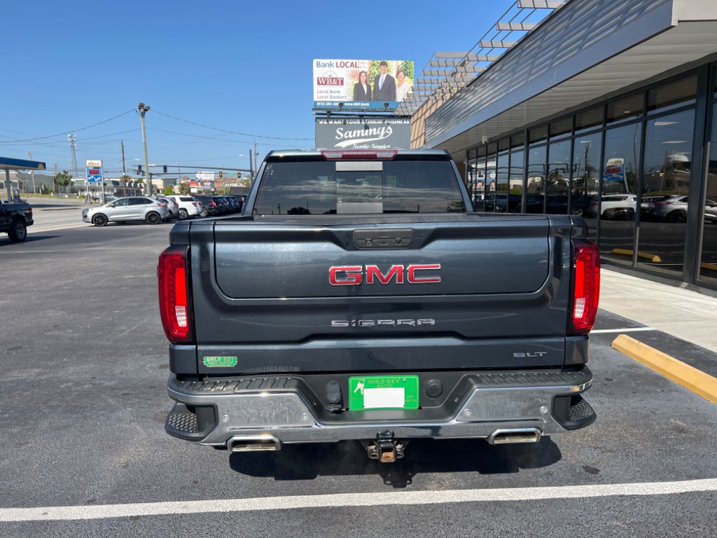 2021 GMC Sierra 1500 SLT photo
