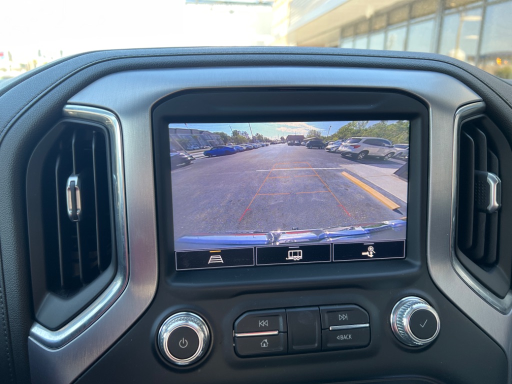 2021 GMC Sierra 1500 SLT photo