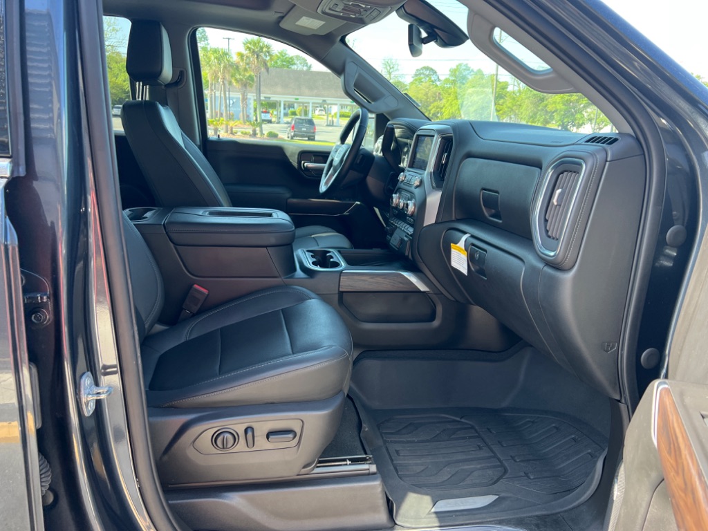 2021 GMC Sierra 1500 SLT photo