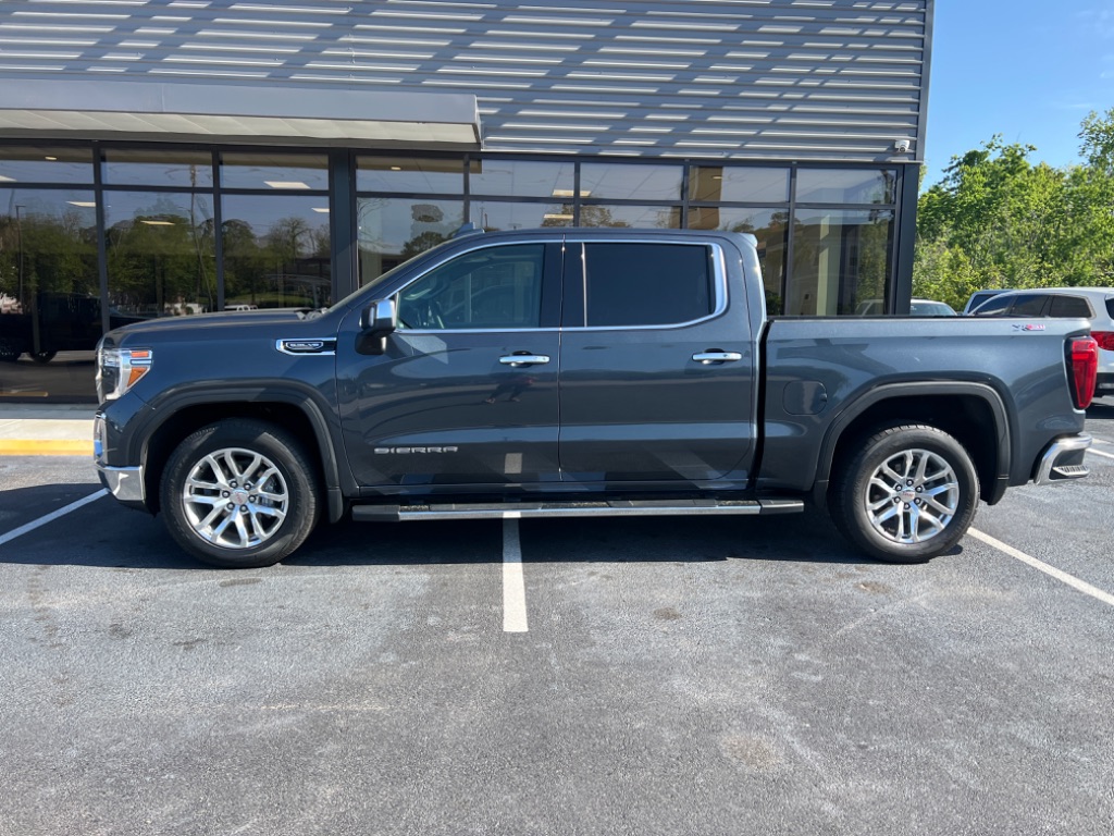 2021 GMC Sierra 1500 SLT photo
