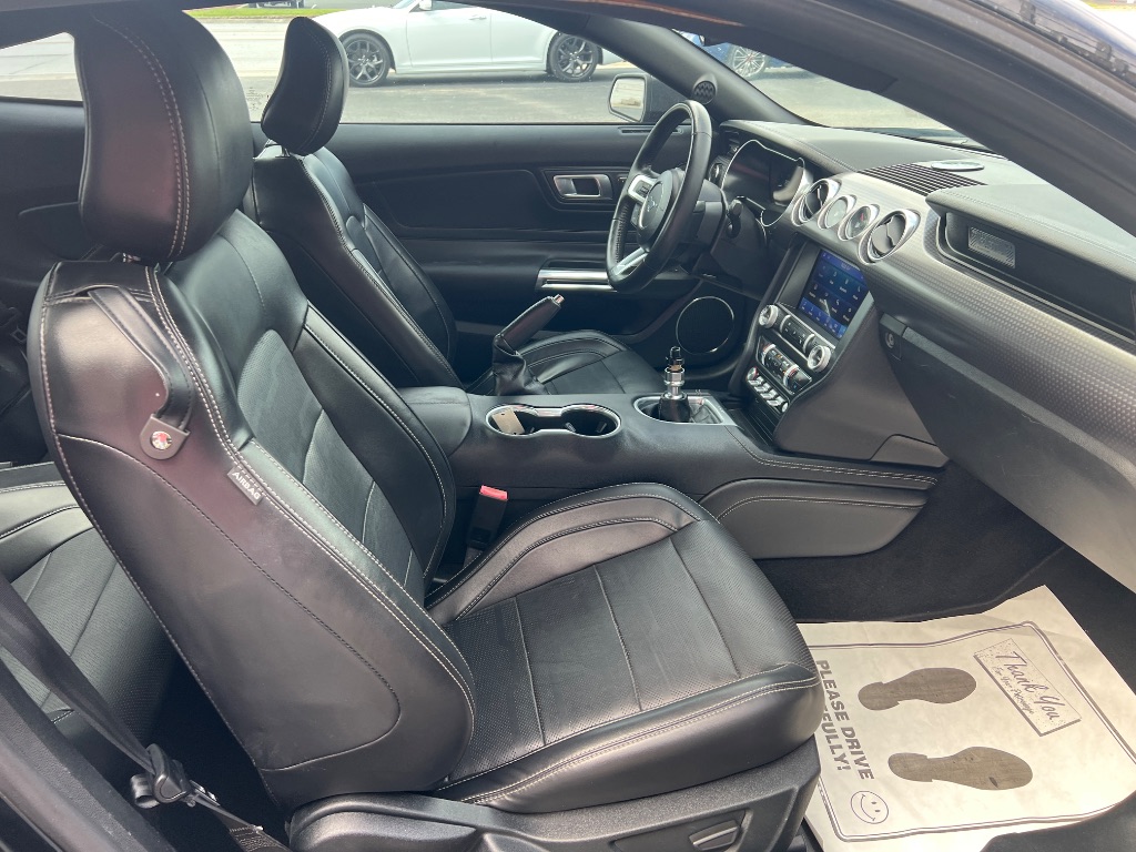 2020 Ford Mustang - $25,794