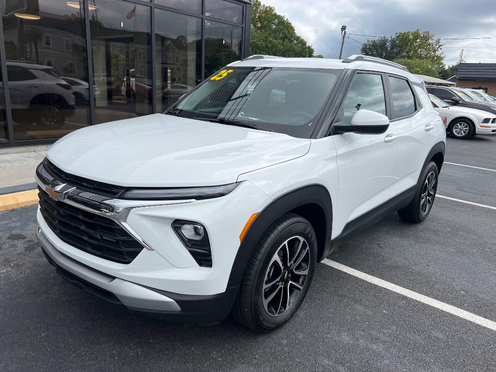 2025 Chevrolet Blazer - $22,794