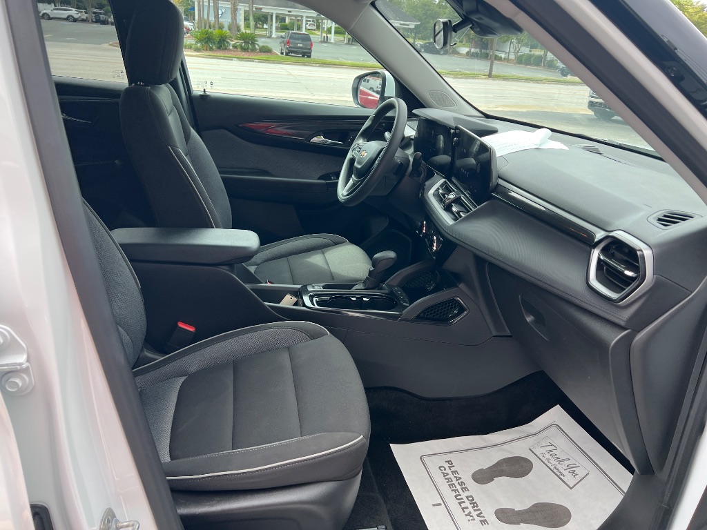2025 Chevrolet Blazer - $22,794