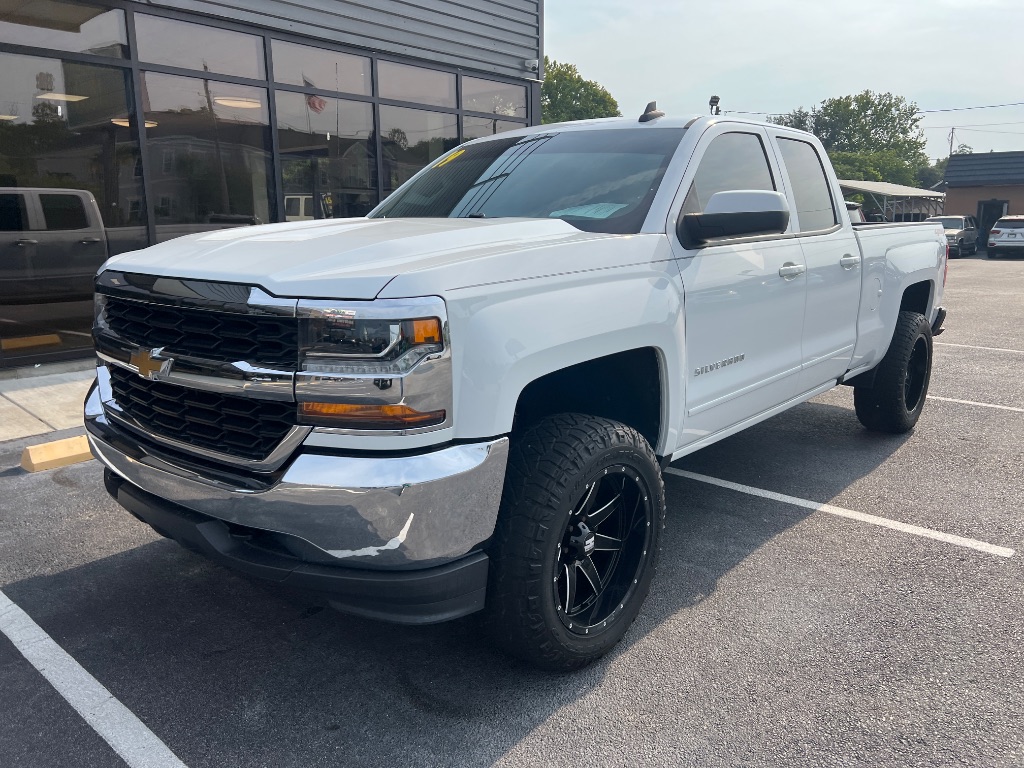 2019 Chevrolet Silverado Ld - $25,794