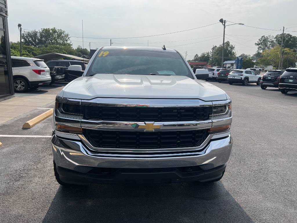 2019 Chevrolet Silverado Ld - $25,794