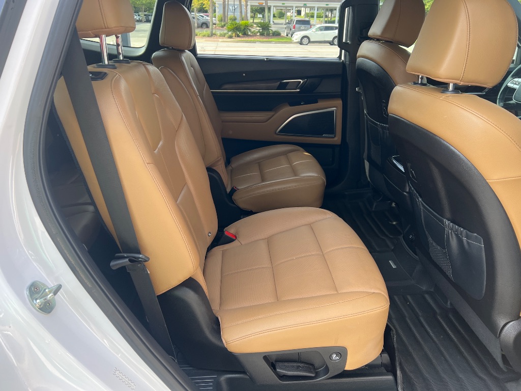 2022 Kia Telluride - $28,995