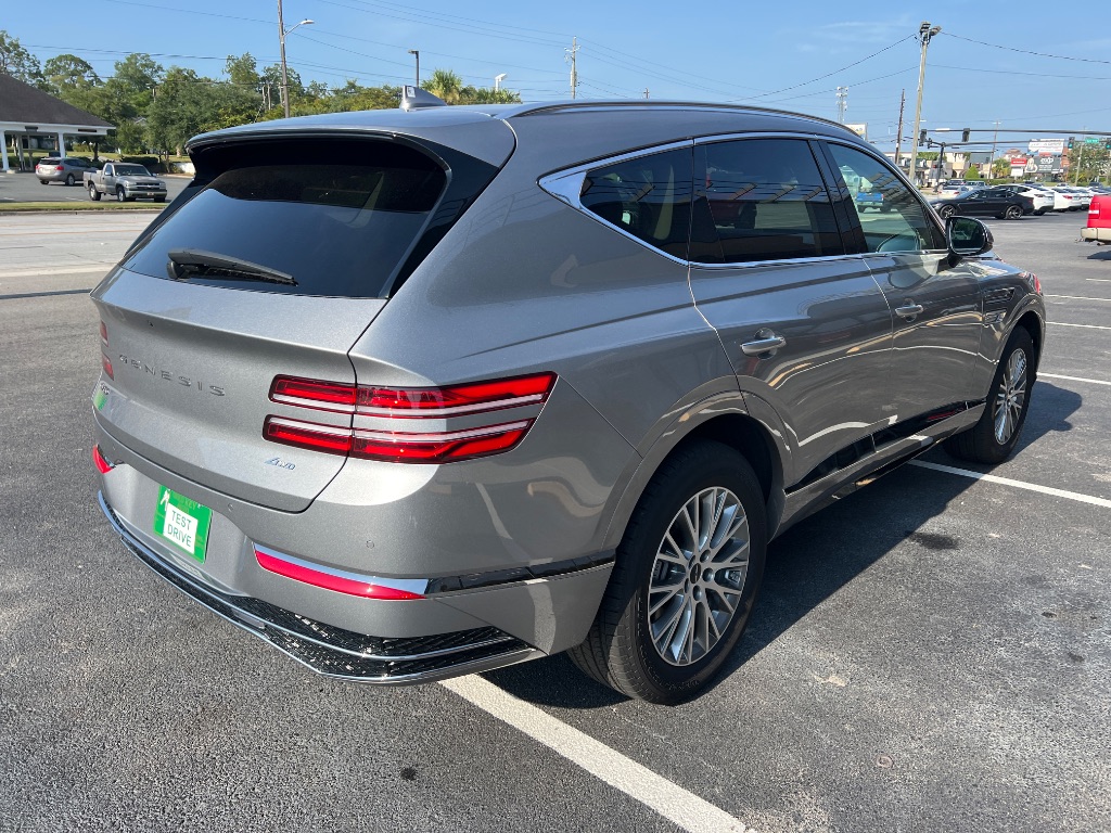 2025 Genesis GV80 - $36,794