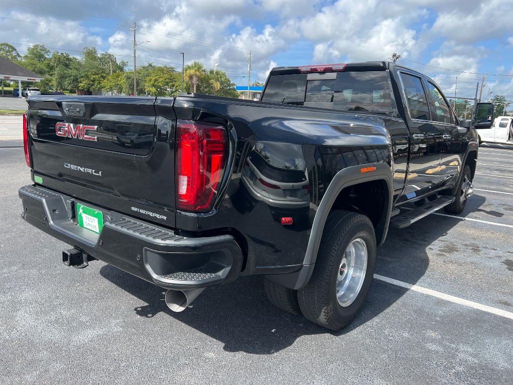 2022 GMC Sierra Hd - $64,795