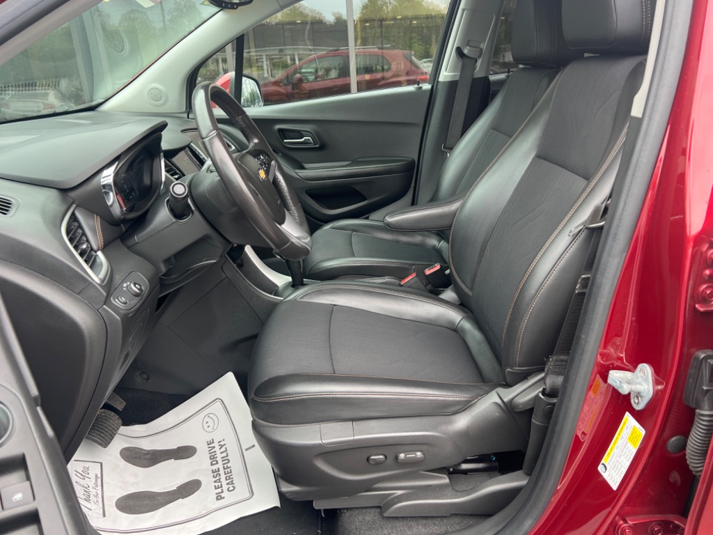 2021 Chevrolet Trax LT photo