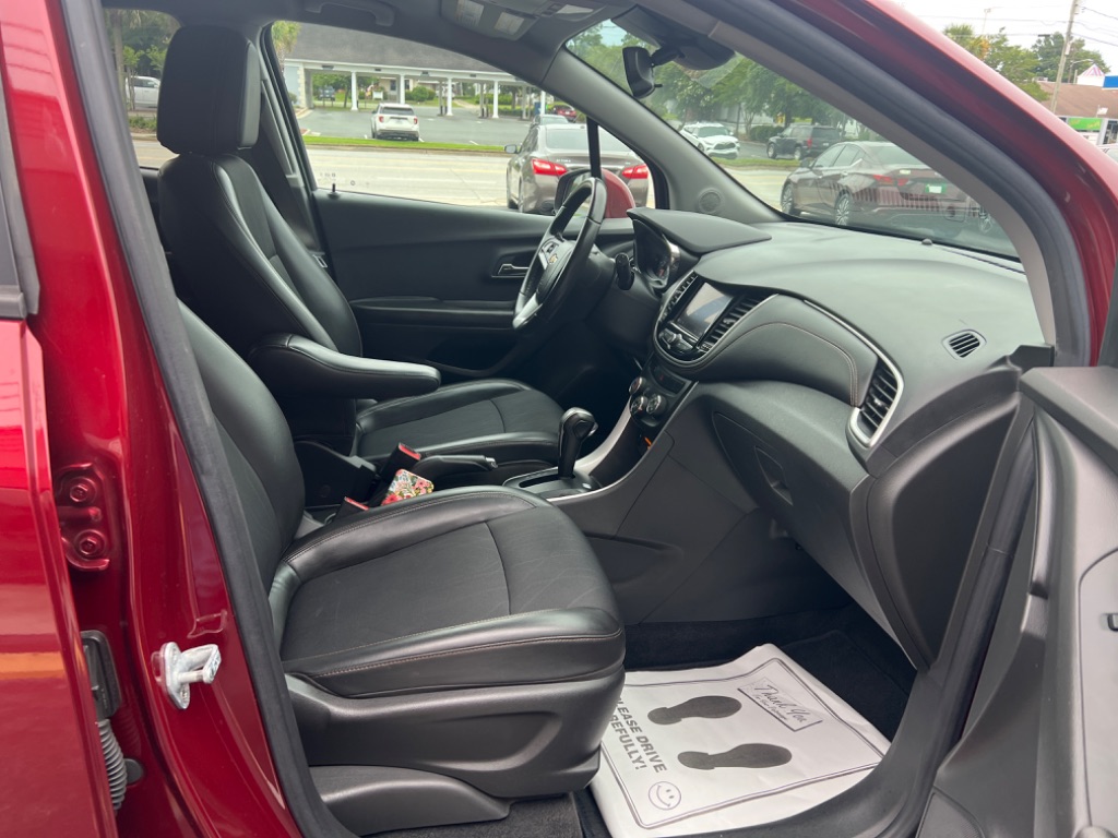 2021 Chevrolet Trax LT photo
