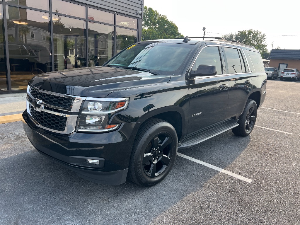 2017 Chevrolet Tahoe - $20,794