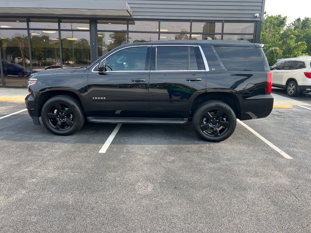 2017 Chevrolet Tahoe - $20,794