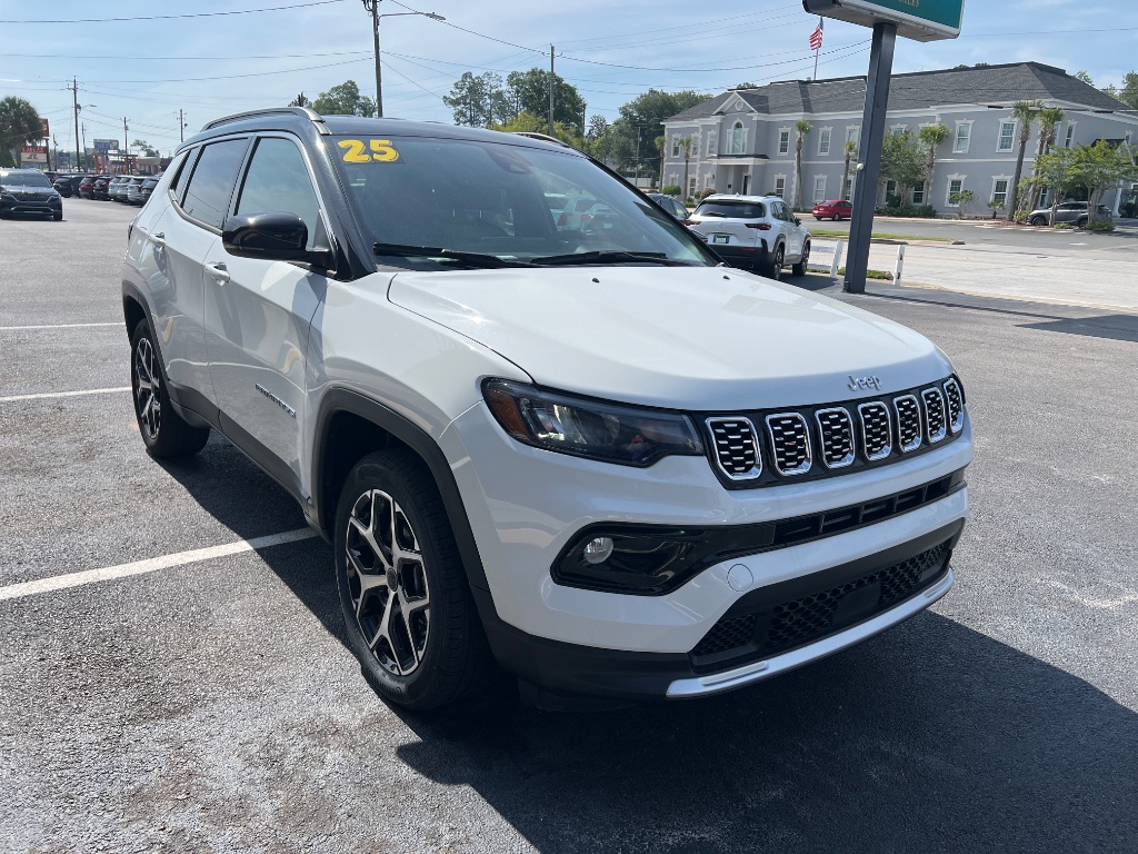 2025 Jeep Compass - $28,594