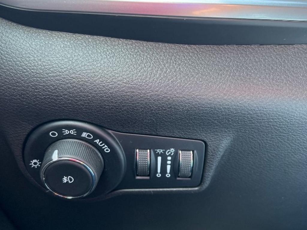 2025 Jeep Compass - $28,594