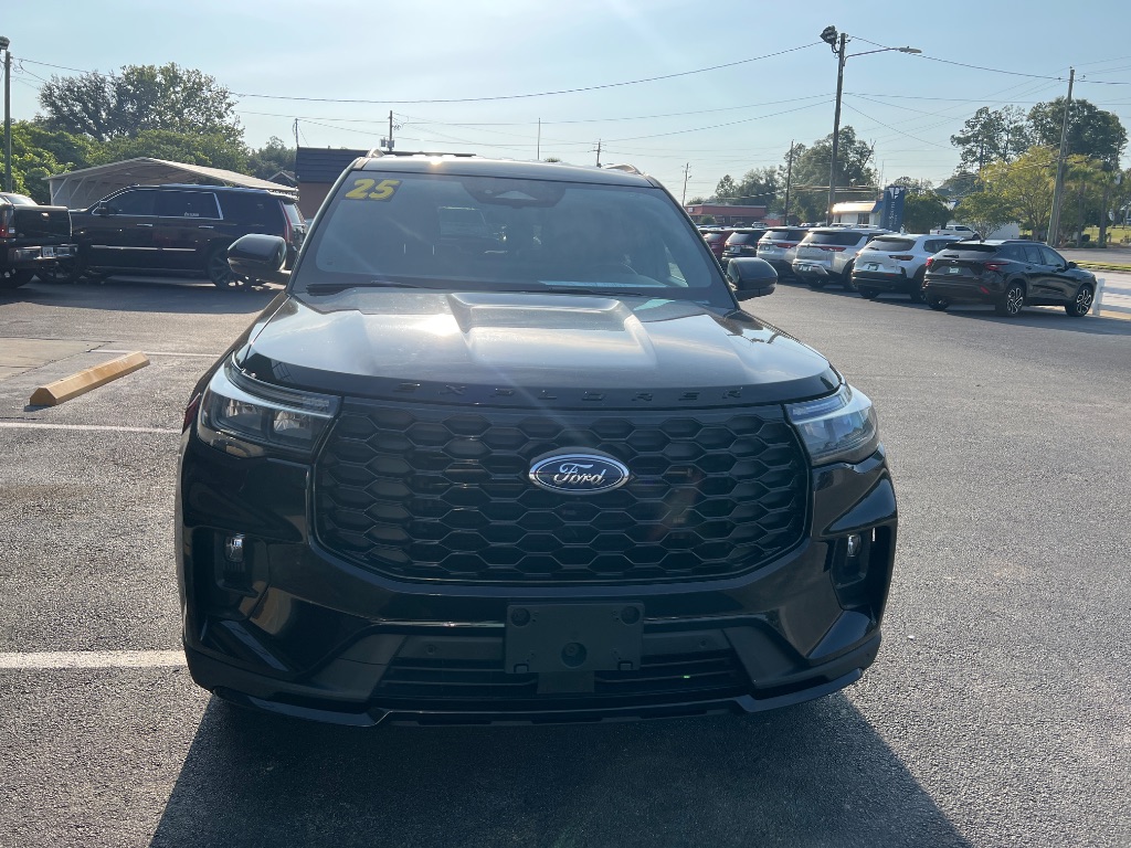 2025 Ford Explorer - $37,794