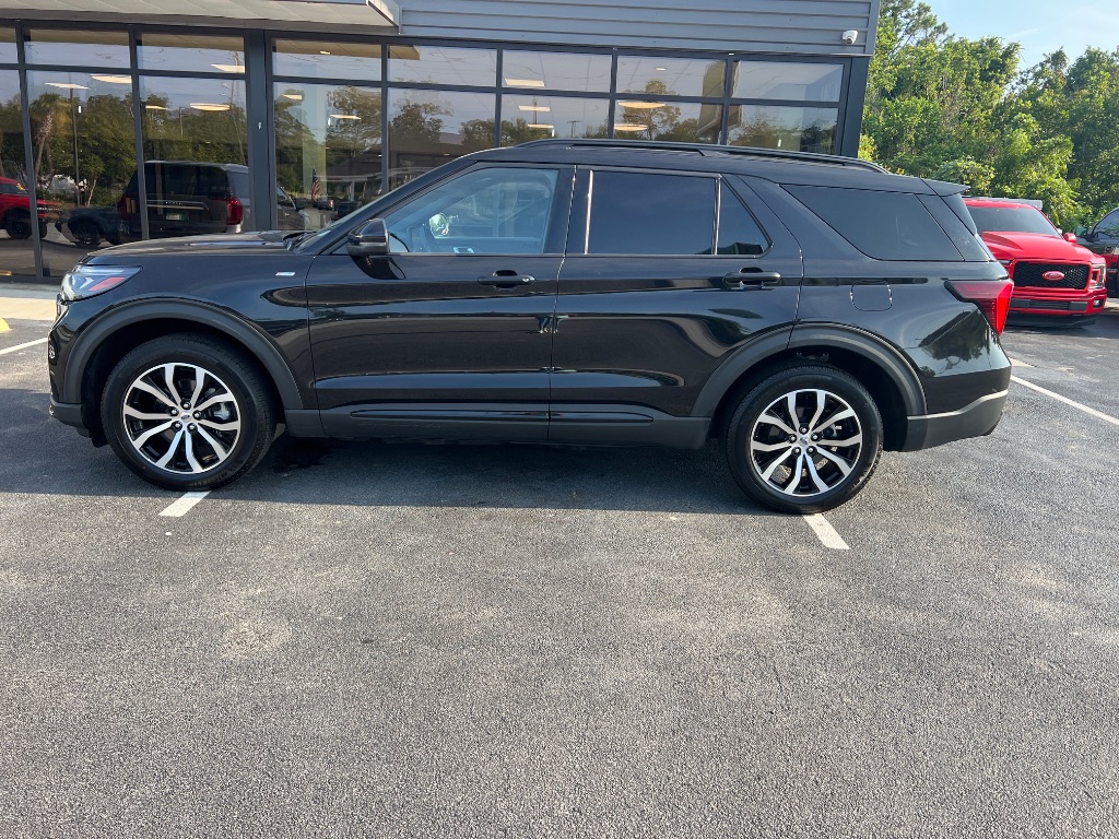 2025 Ford Explorer - $37,794