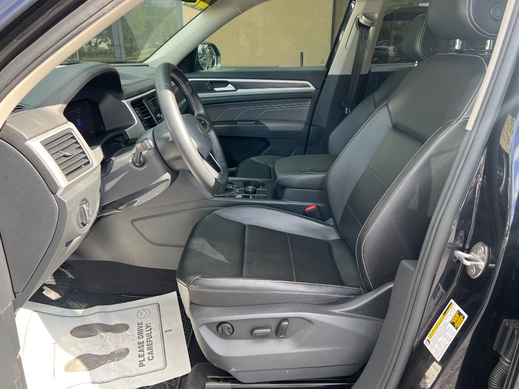 2022 Volkswagen Atlas - $23,794