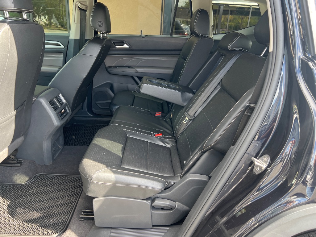 2022 Volkswagen Atlas - $23,794