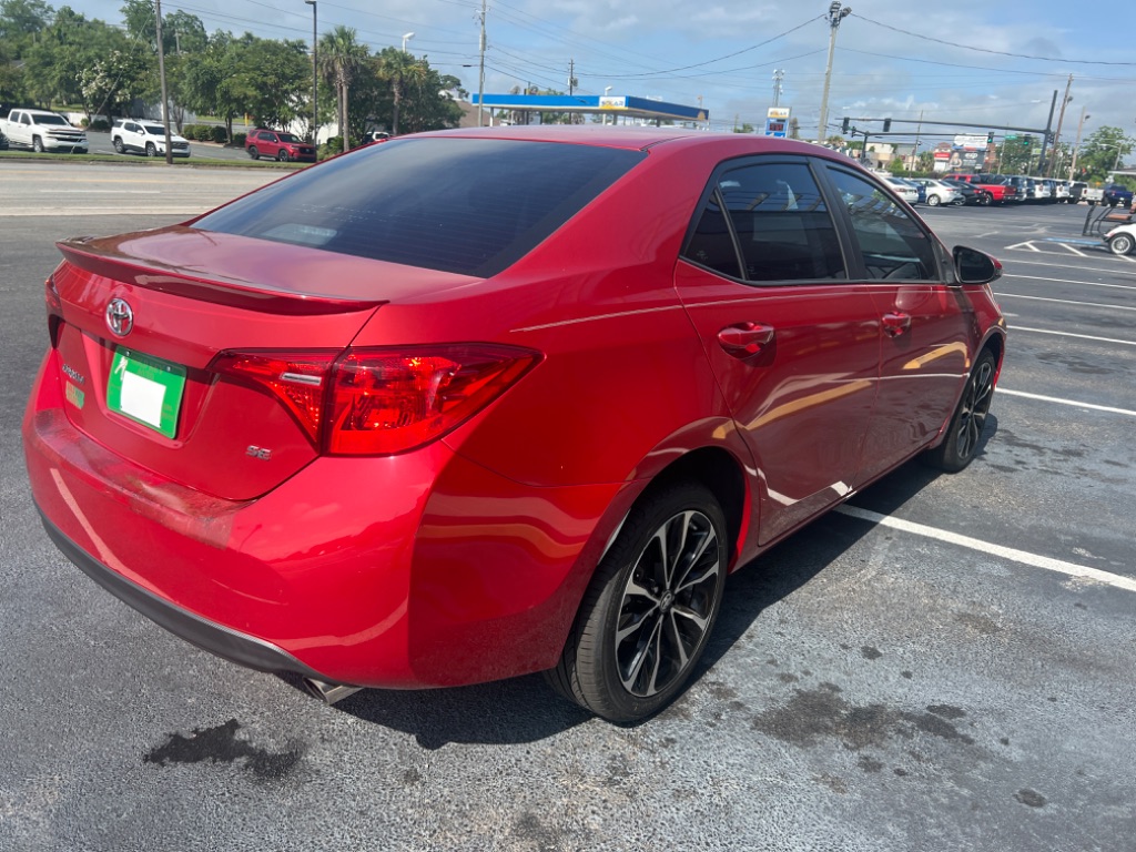 2018 Toyota Corolla SE photo