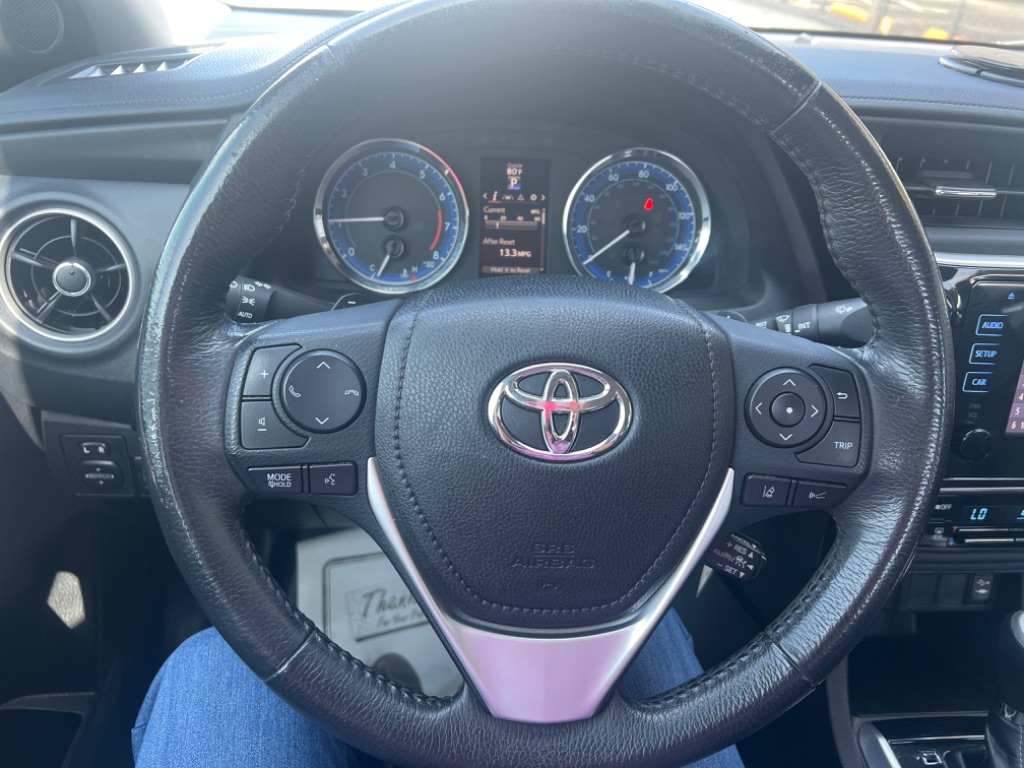 2018 Toyota Corolla SE photo