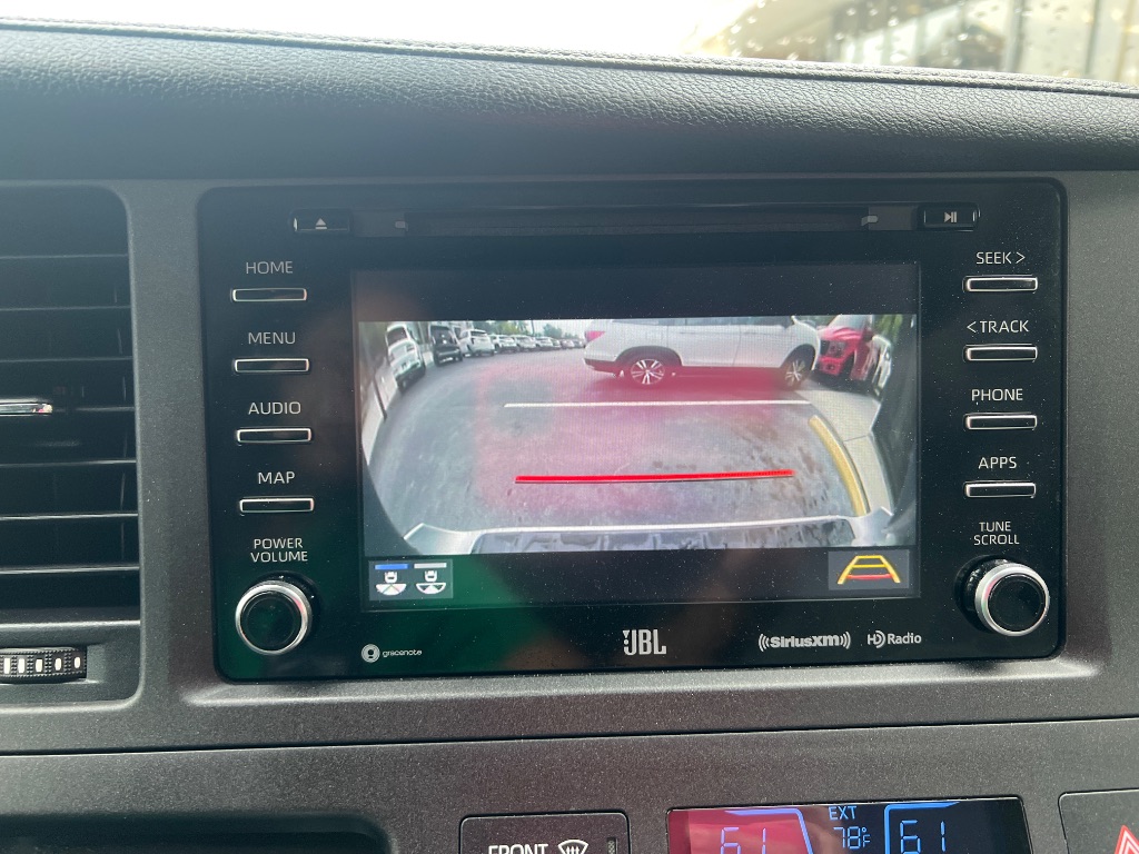 2018 Toyota Sienna - $21,794