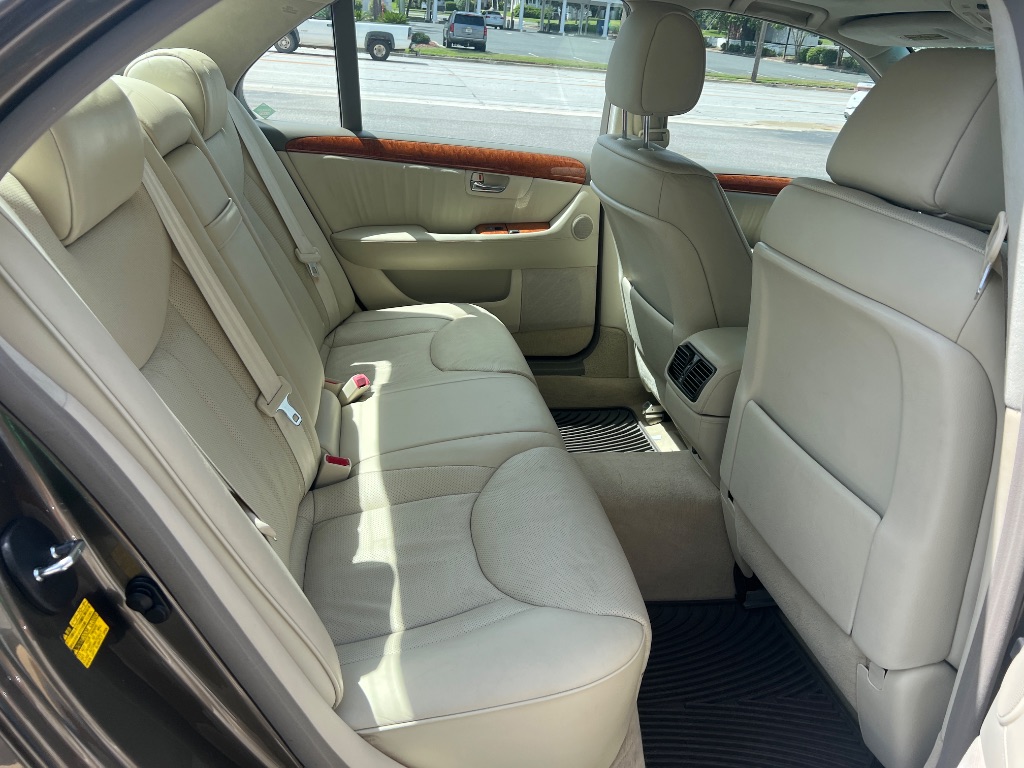 2006 Lexus LS
