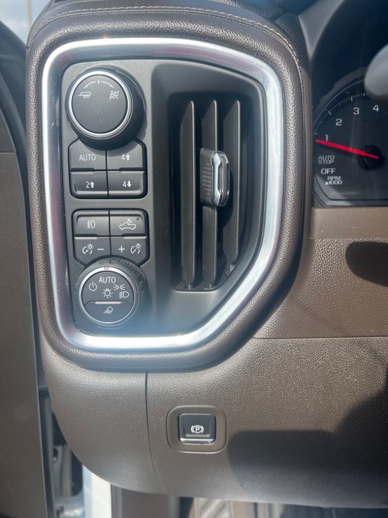 2019 Chevrolet Silverado 1500 LTZ photo