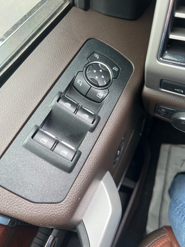 2019 Ford F150 King Ranch photo