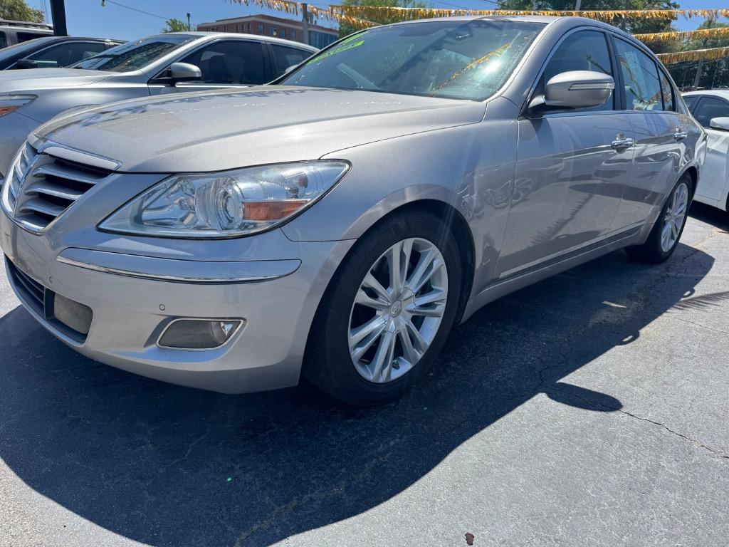 2011 Hyundai Genesis 3.8L V6 photo