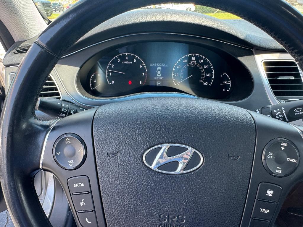 2011 Hyundai Genesis 3.8L V6 photo