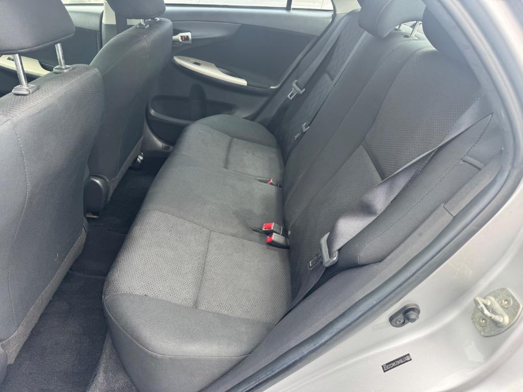 2010 Toyota Corolla photo