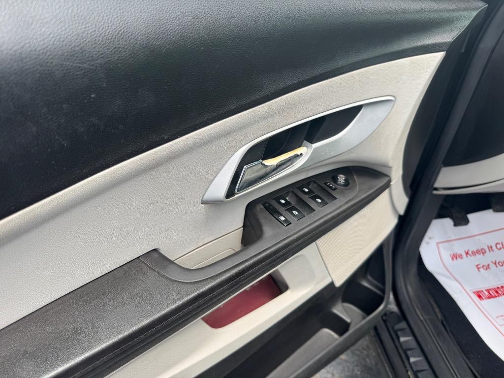2011 Chevrolet Equinox LS photo