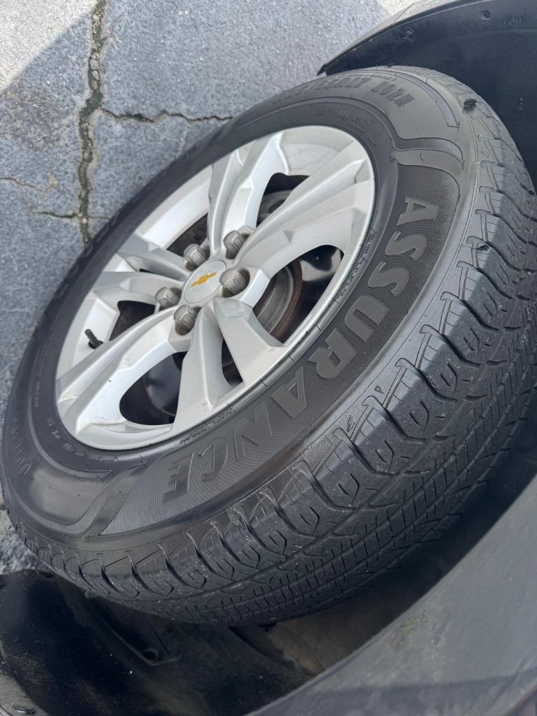 2015 Chevrolet Equinox LS photo