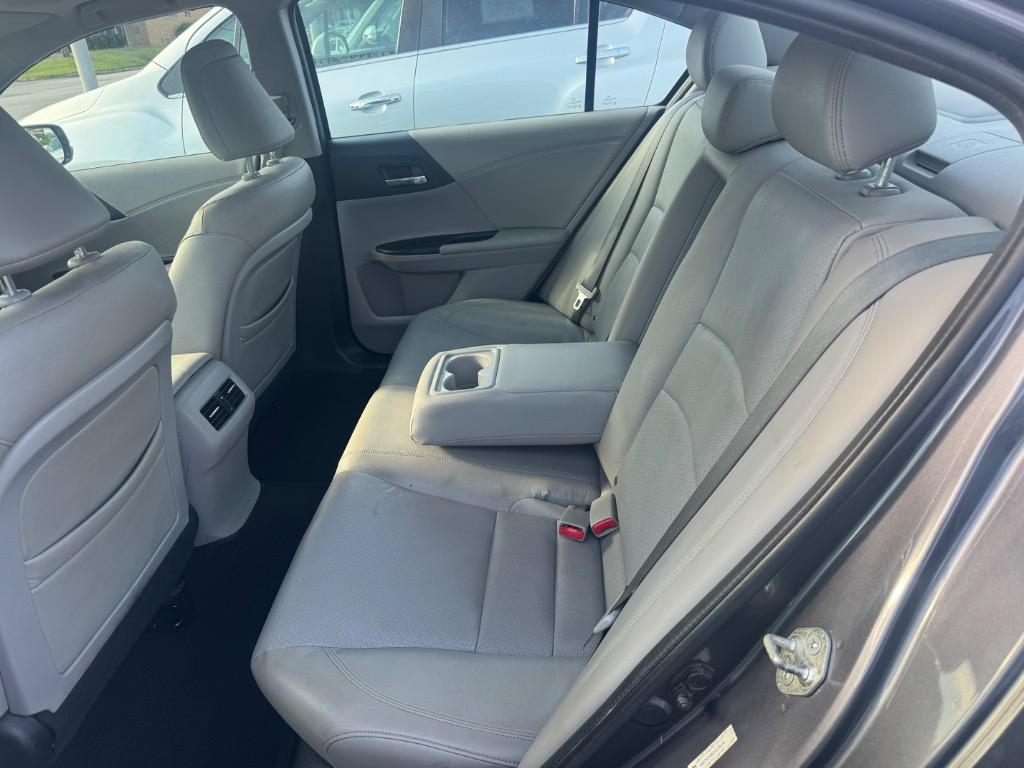 2013 Honda Accord - $12,995