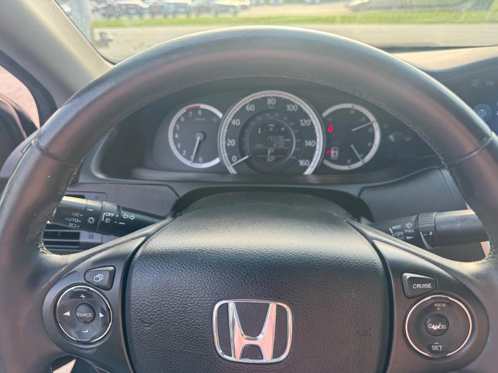 2013 Honda Accord - $12,995