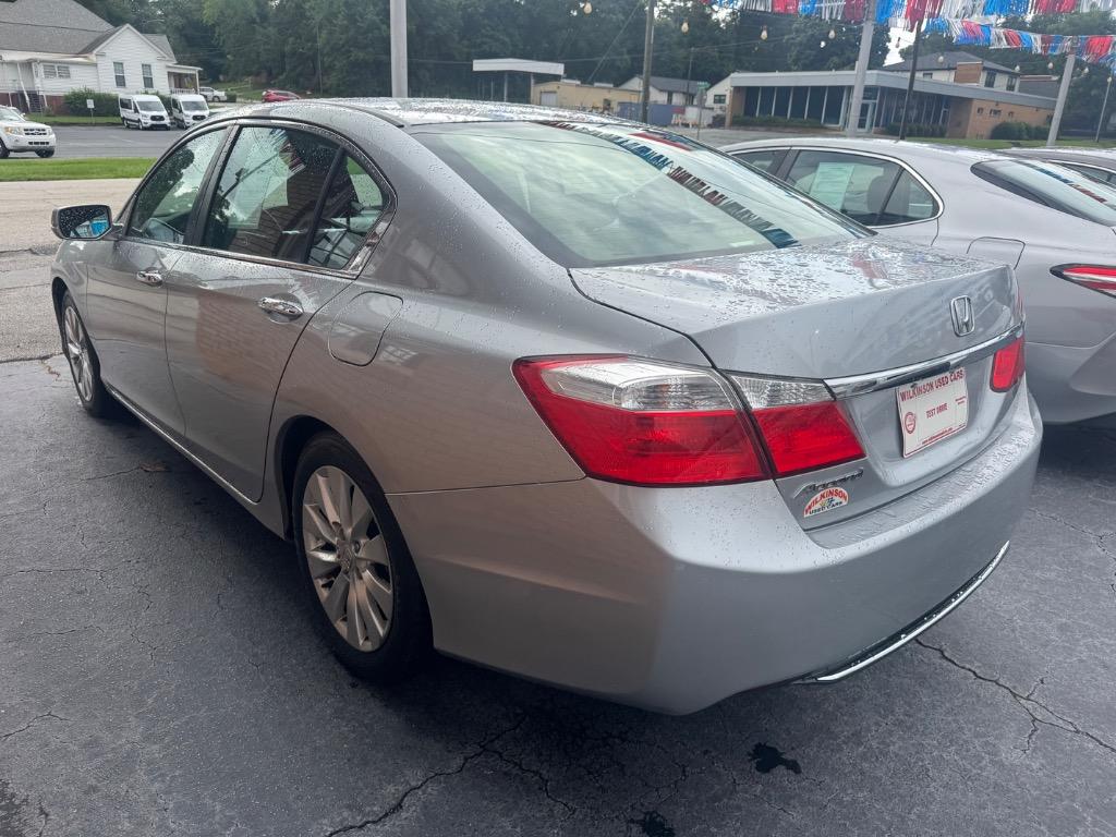 2014 Honda Accord - $11,995