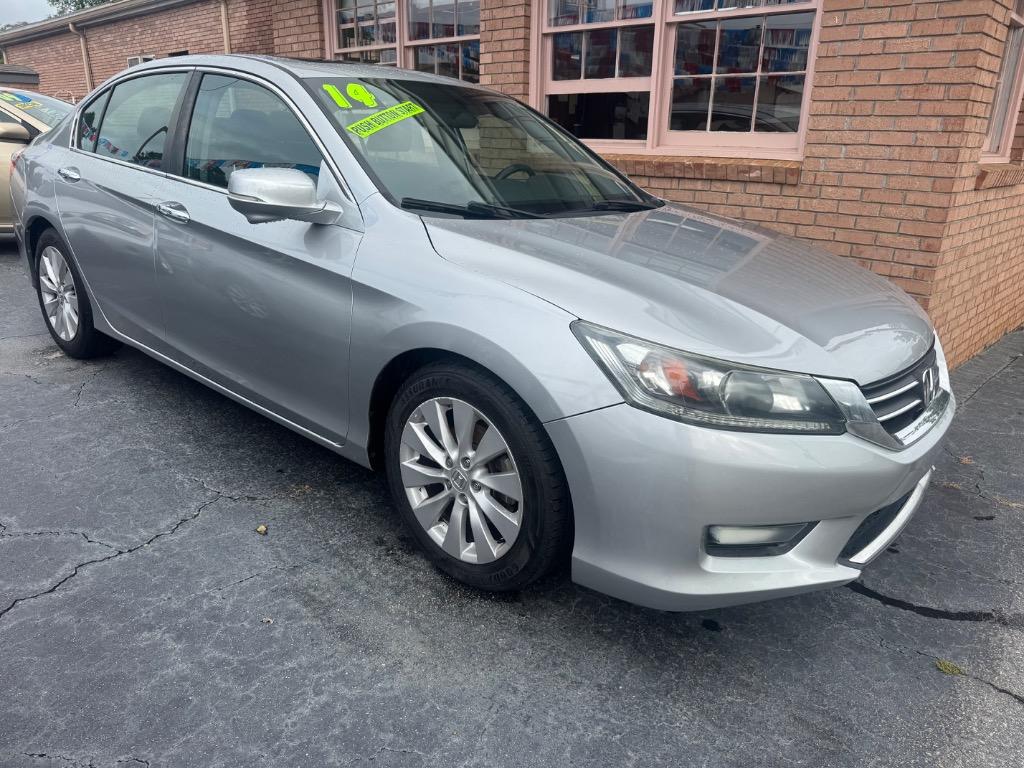 2014 Honda Accord - $11,995