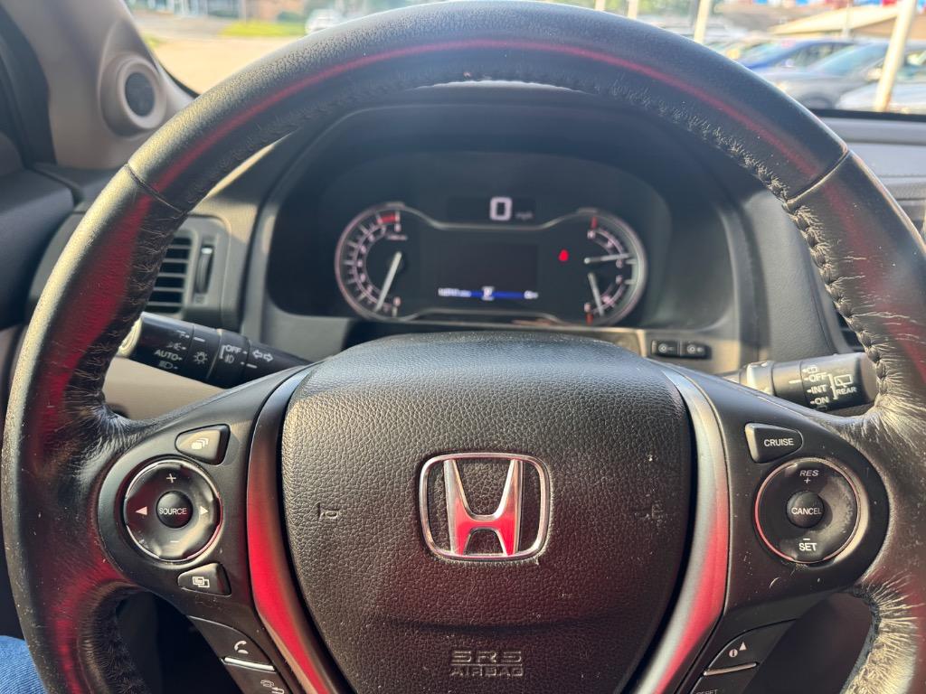 2017 Honda Pilot - $13,995