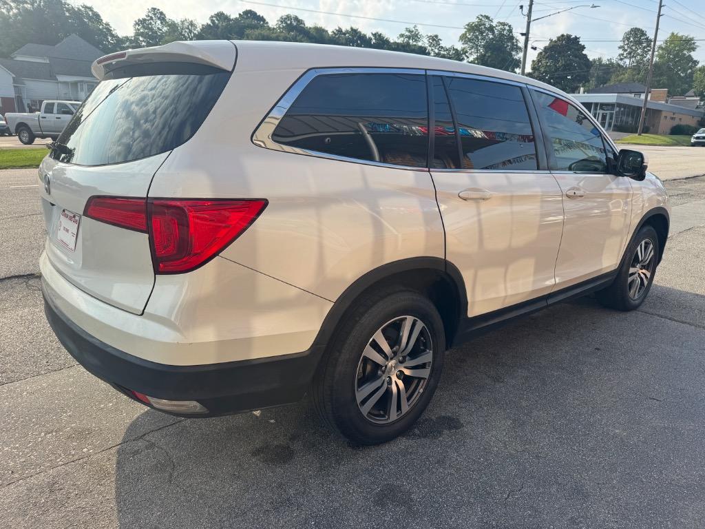 2017 Honda Pilot - $13,995