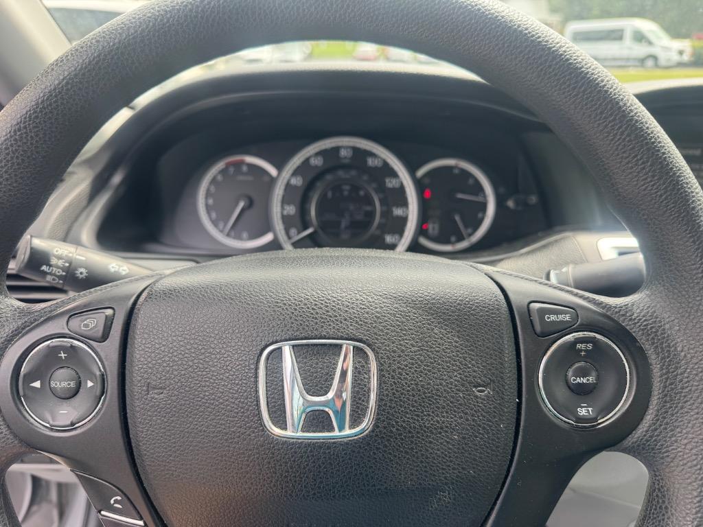 2013 Honda Accord - $12,995