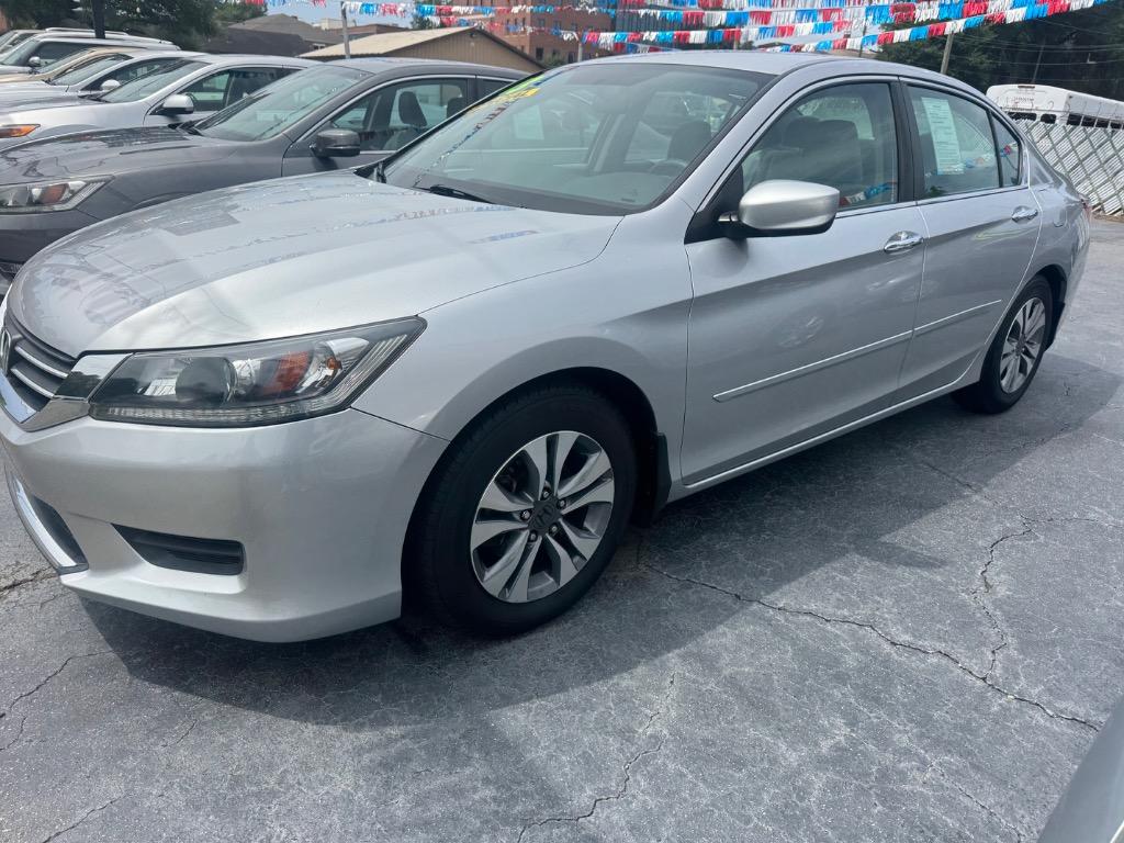 2013 Honda Accord - $12,995