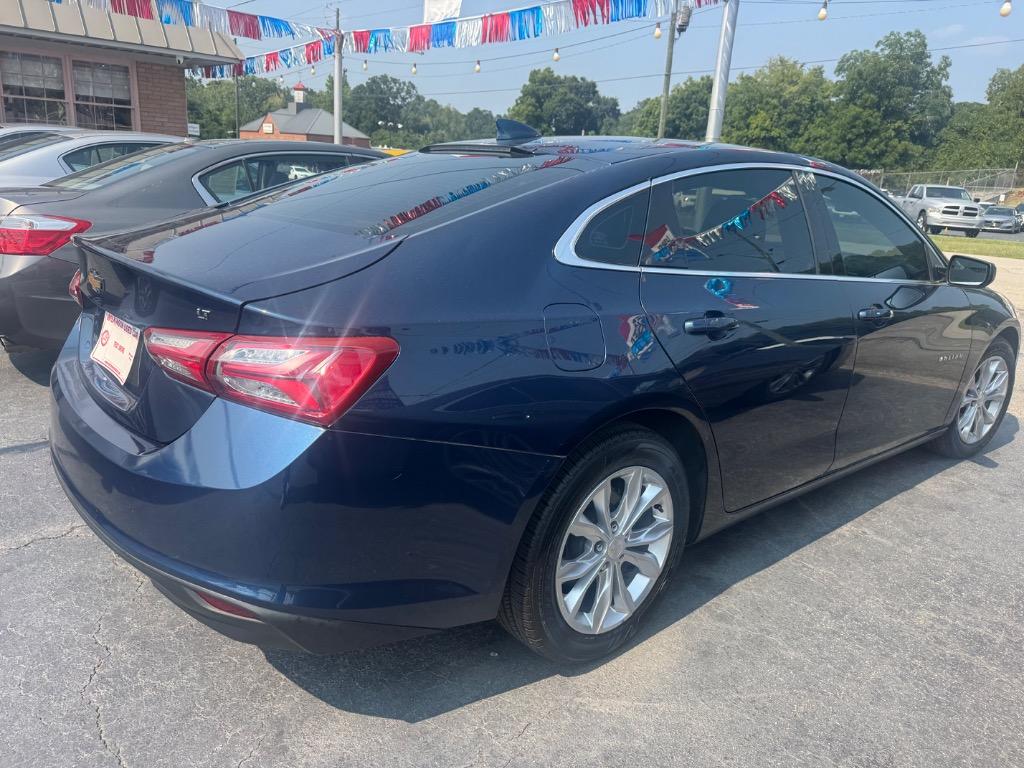 2021 Chevrolet Malibu - $13,995