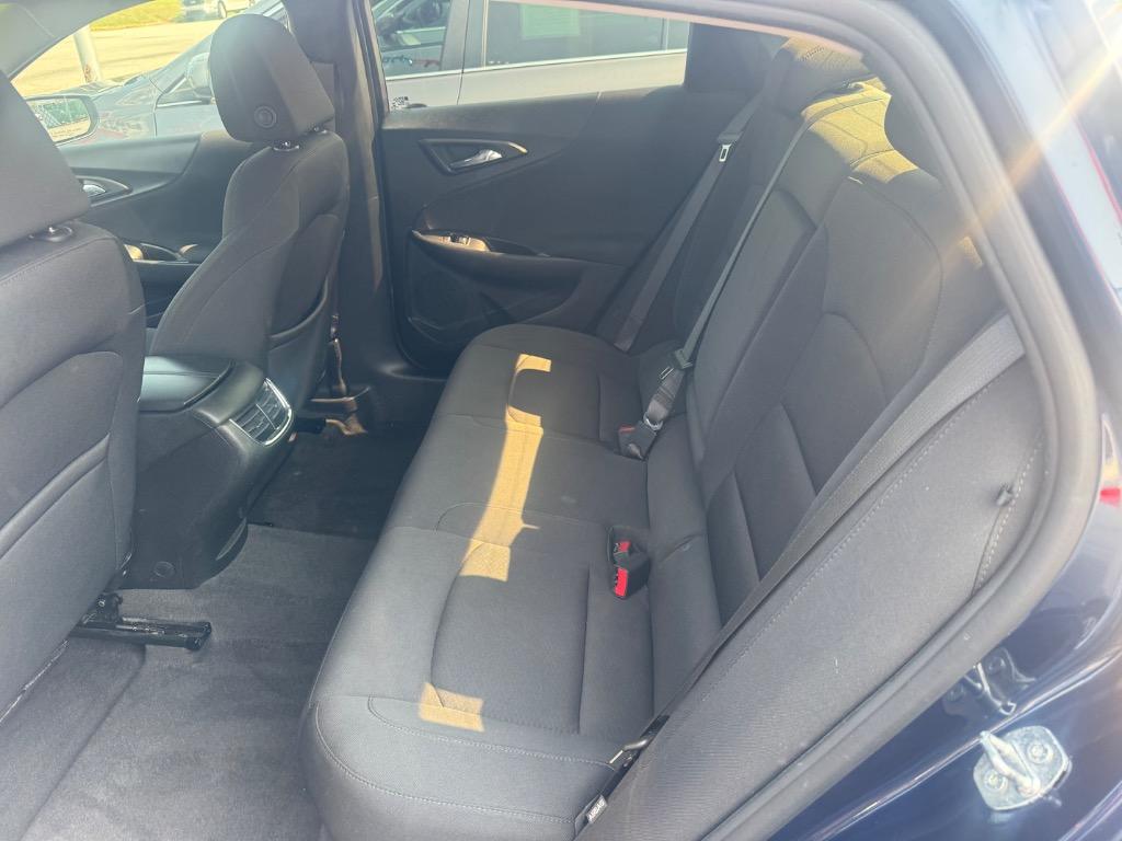 2021 Chevrolet Malibu - $13,995