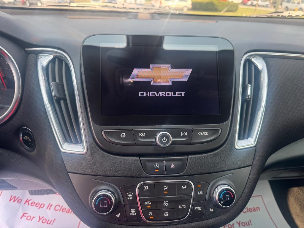 2021 Chevrolet Malibu - $13,995