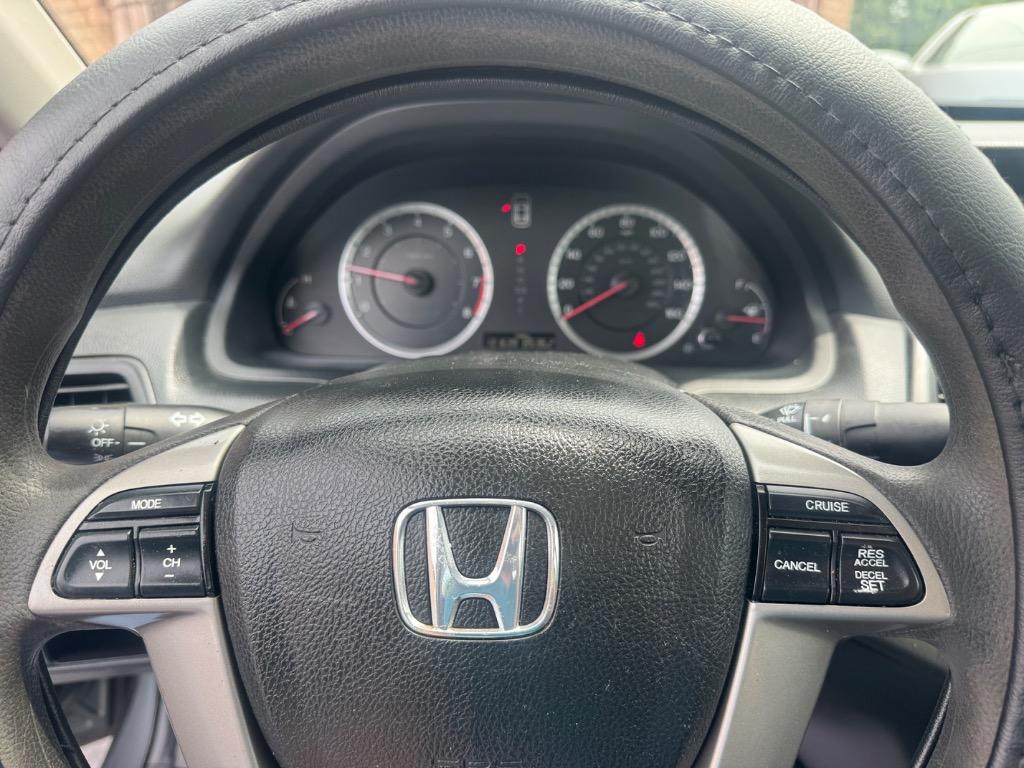 2010 Honda Accord - $9,995