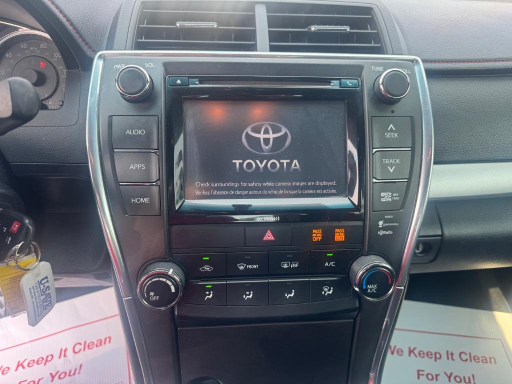 2016 Toyota Camry - $13,995
